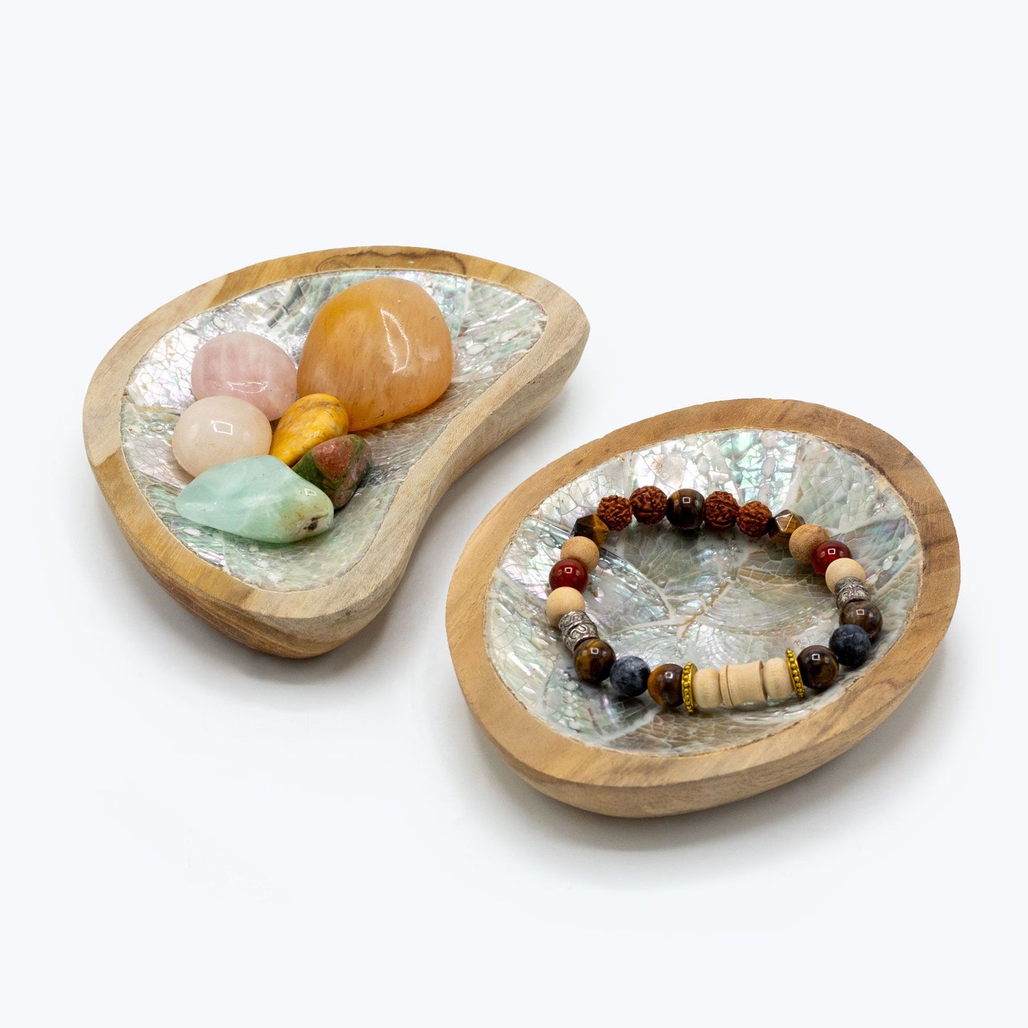 Set of 4 Teak Mini Bowls with Shell Decor